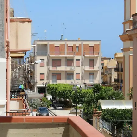 La Fata Apartment *